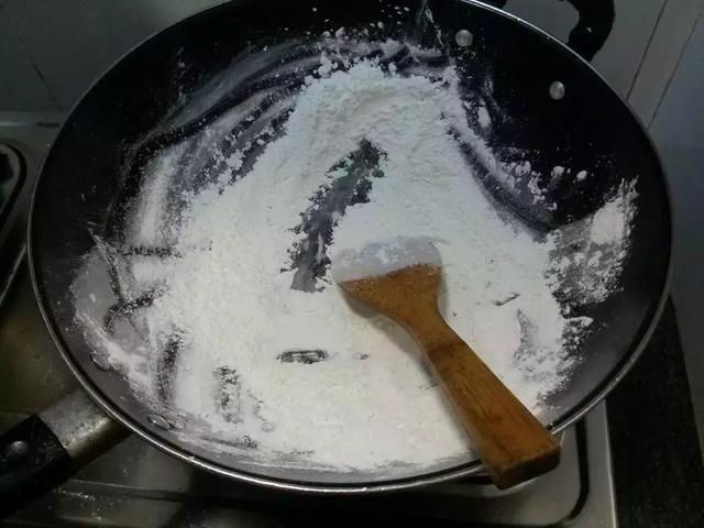 月饼的做法终于来了!中秋月饼不用买,自己动手做,健康又美味